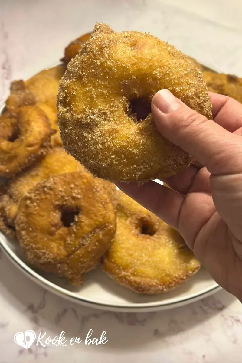 Appelbeignets recept maken kookenbakrecepten.nl