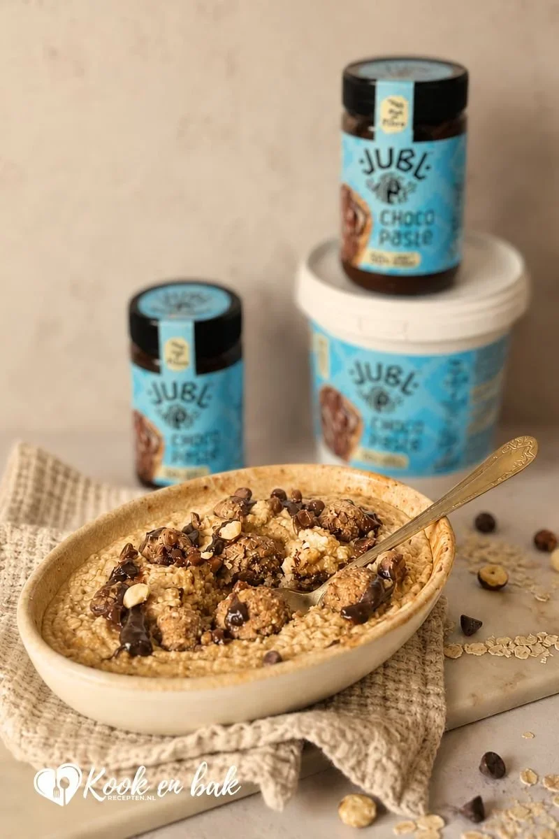 Loaded Cookie Dough Oats met JUBL www.kookenbakrecepten.nl